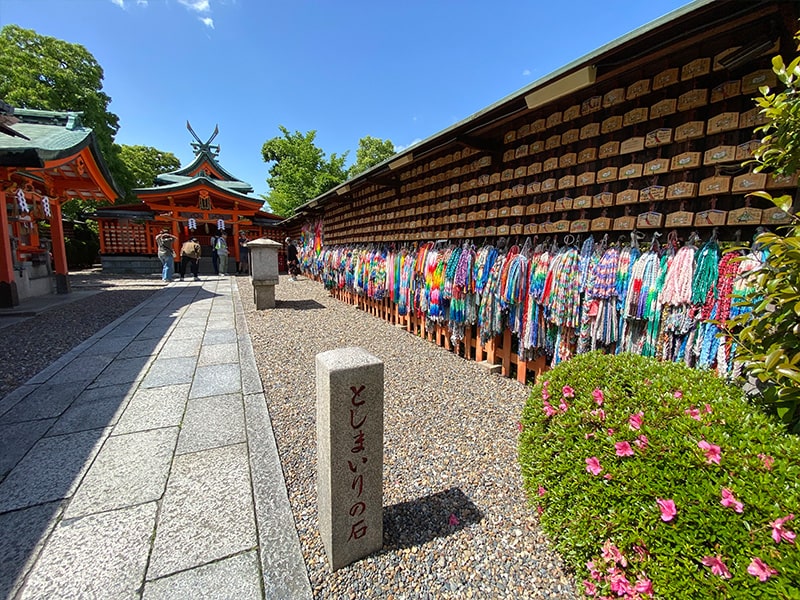 東丸神社　参道