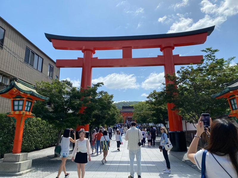 伏見稲荷大社　表参道の鳥居