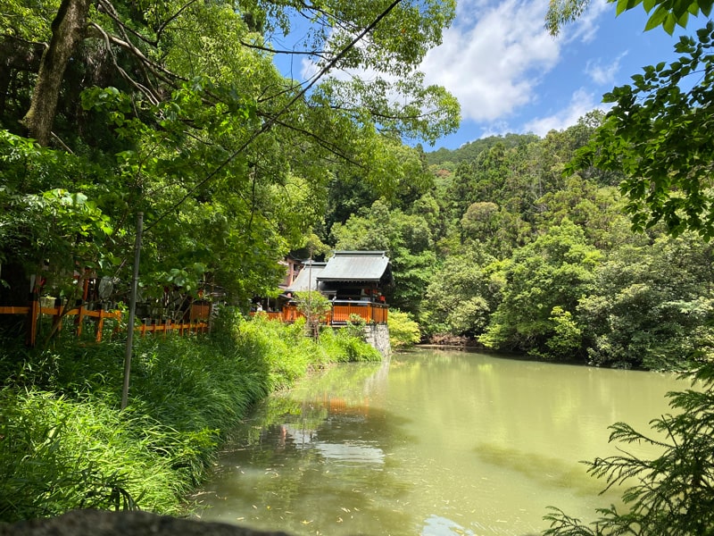 熊鷹社　新池