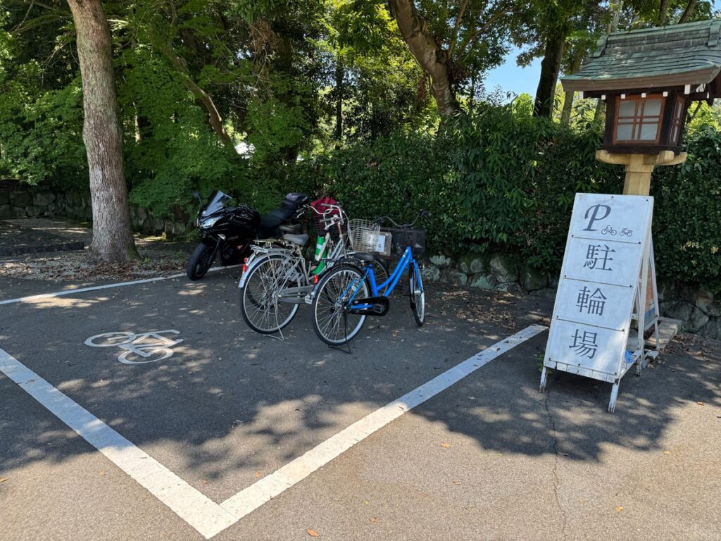 橿原神宮の駐輪場