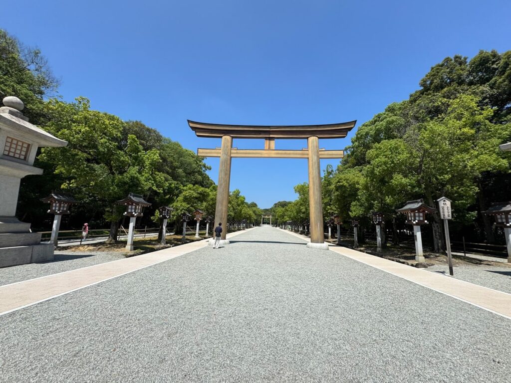 橿原神宮の第一鳥居