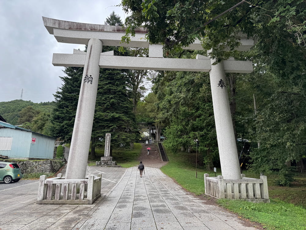 諏訪大社 前宮 鳥居