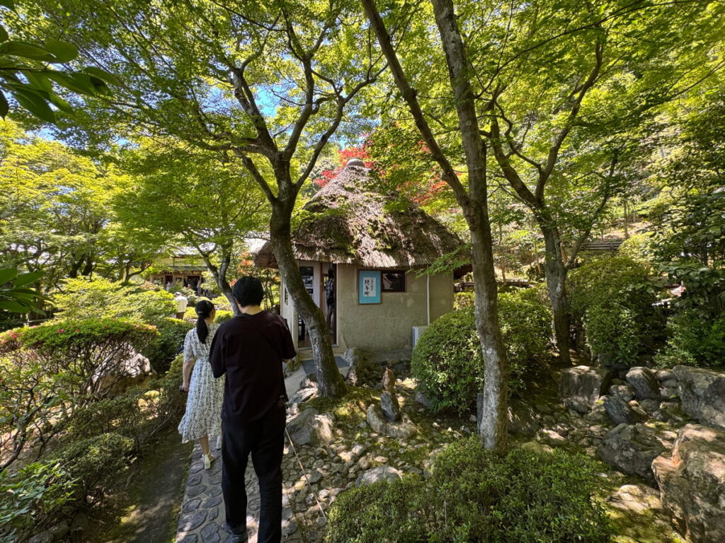 華厳寺(鈴虫寺)の授与所